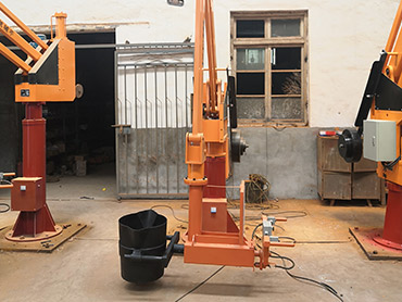 Mae'r math o manipulators diwydiannol